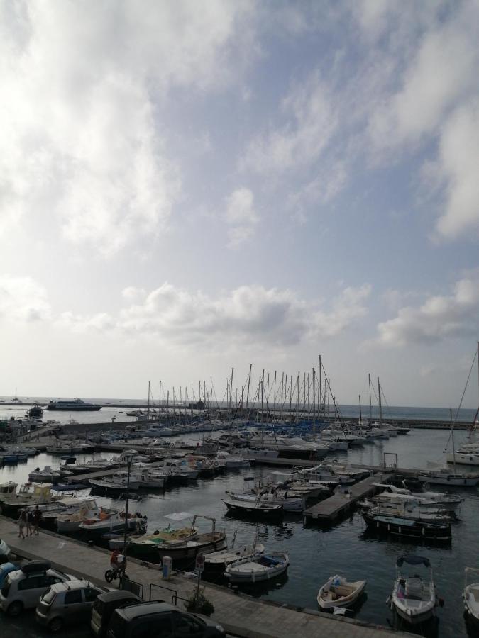 Apartamento Stella Marina Procida Exterior foto